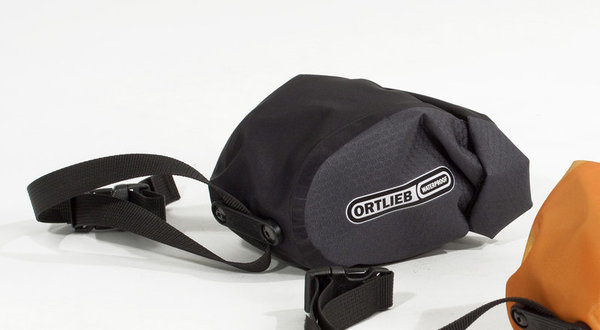 Ortlieb 'T-Pack', bag for toilet paper - black