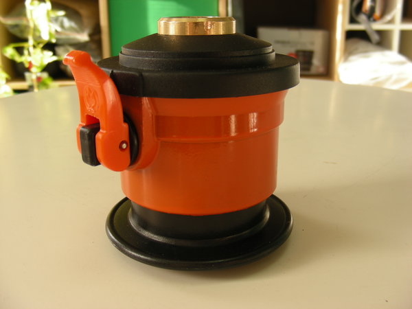 Adaptador de uso exclusivo con bombonas de Gas Butano 6 y 12,5 kg