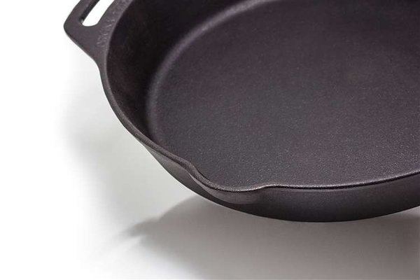 Fire Skillet fp30 with one pan handle