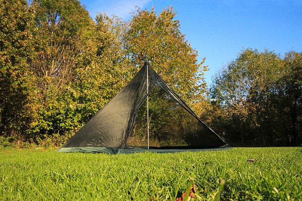 DD SuperLight - Pyramid Mesh Tent - Family Size. Tienda de Malla Mosquitera. No incluye mastil