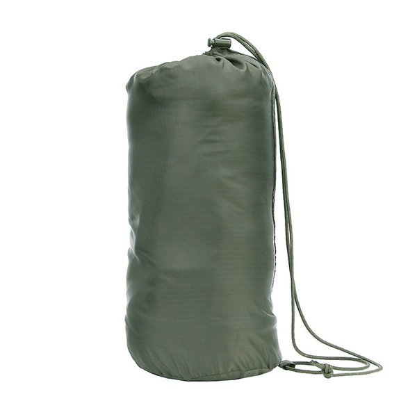 Bushcraft fleece sleeping bag: ideal for outdoor adventures, lightweight, comfortable and versatile.